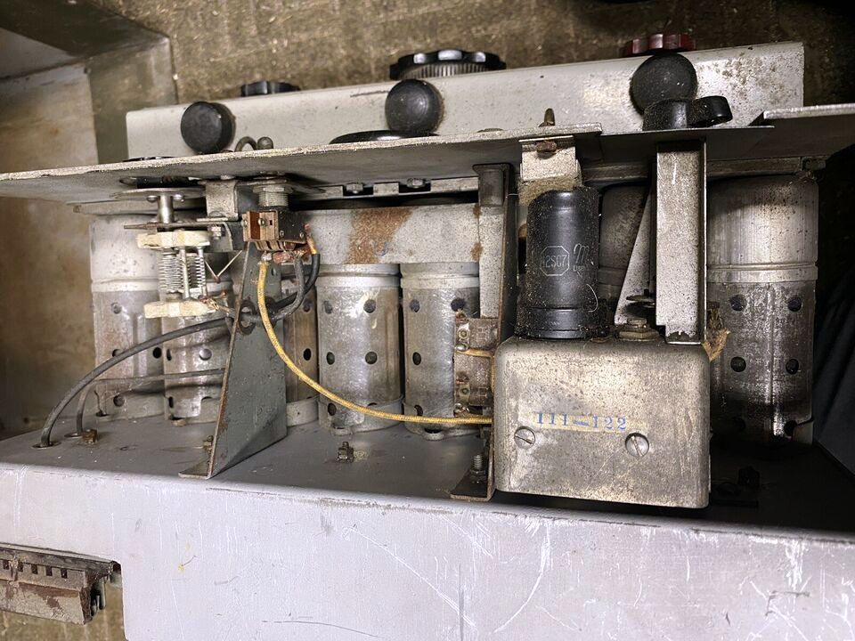 No 9  set Mk1_06 internal.jpg